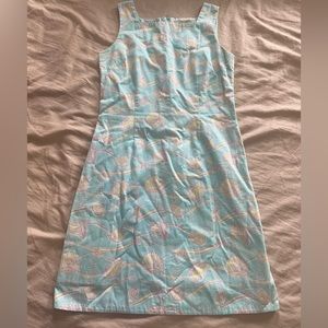 WHITE TAG LILLY PULITZER!!